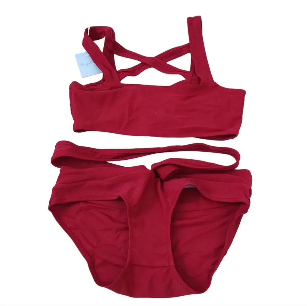 NEW Cupshe Two Piece Sexy Bikini Swimsuit Small Red Criss Cross Design, Soft Cup
